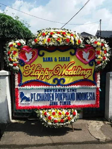Karangan Bunga Pernikahan  di Nabire